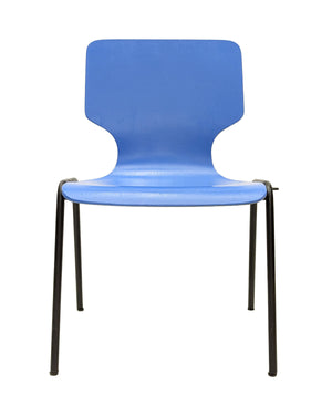 Stuhl 31 / Himmelblauer Stuhl / Schwarze Metallbeine