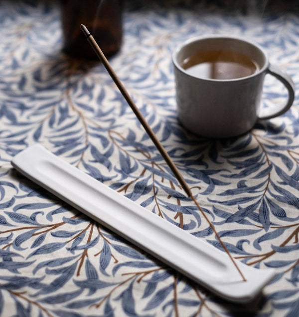 Räucherstäbchenhalter aus Keramik Weiss