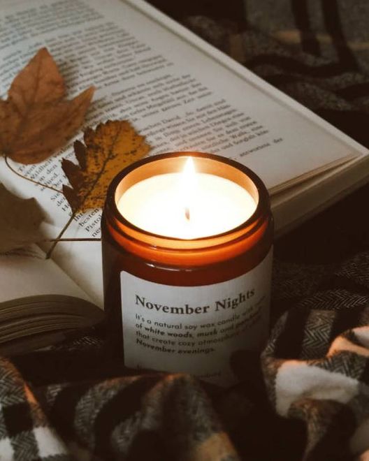 November Nights 155g Sojakerze