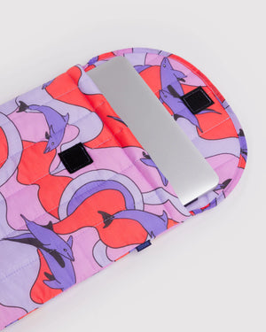 Baggu Puffy Laptop Sleeve 16" Dolphins