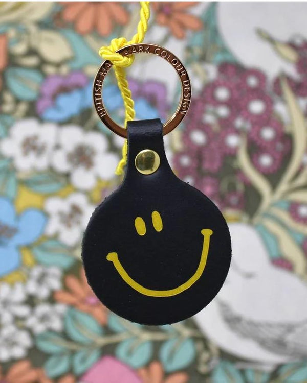 Feeling Lush Smiley Schlüsselanhänger Black