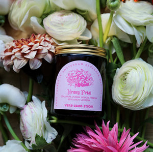 Very Goods Studio Heavy Petal Duftkerze 60ml