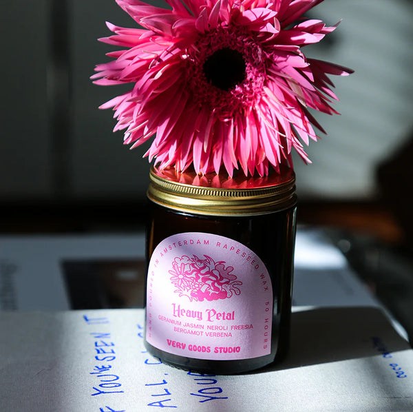 Very Goods Studio Heavy Petal Duftkerze 60ml