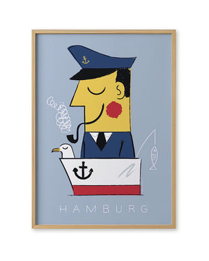 Illustration eines lächelnden Kapitäns im Boot, begleitet von einer Möwe, mit HAMBURG-Schriftzug. Hamburg Kapitän Ahoi Poster, Design von Jan Kruse.