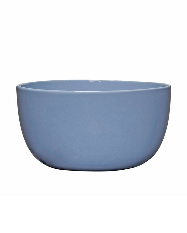 Amare Salatschale Groß - Hellblau, glatte Keramikschale aus Steinpulver, vielseitig einsetzbar, ideal für Obst oder als hitzebeständige Salatschüssel. Maße: ø28 x h15cm.