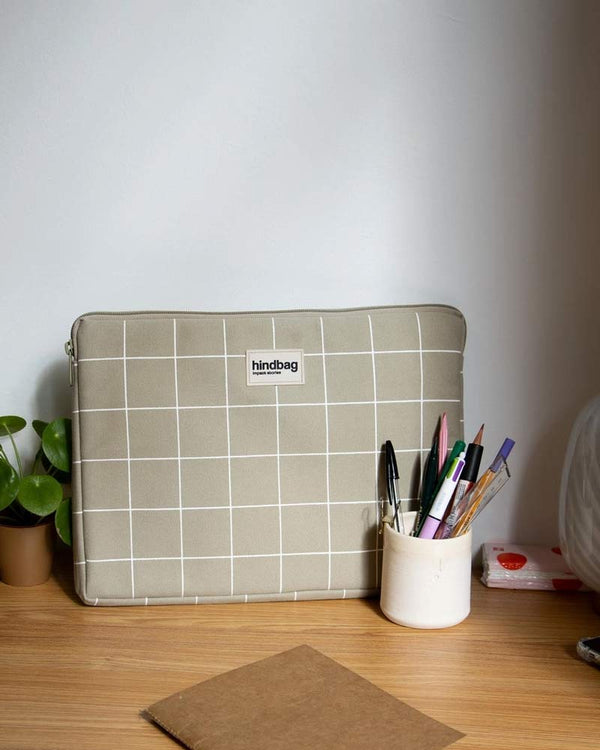 Ava Laptop-Hülle Tonerde-Grün/Weiß kariert (für 13 Zoll Laptops)
