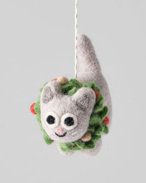 Cat in Wreath Filzanhänger