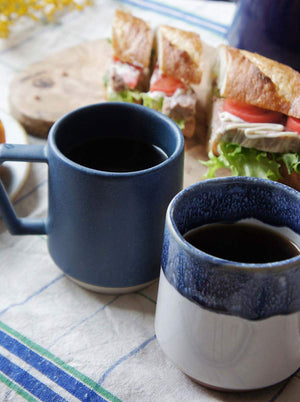 Chips Mug Mat Sand-Blue