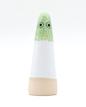 Keramikfigur Ghost No. 12 mit glasiertem Kopf in Grün und Weiß, unglasierter Tonbasis. Handgefertigt von Studio Arhoj, inspiriert von Shinto-Ideen.