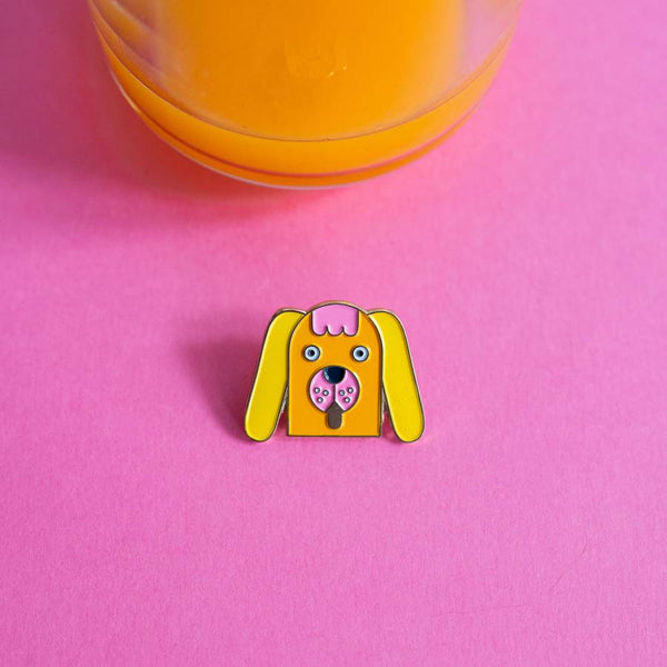 Pin Hund