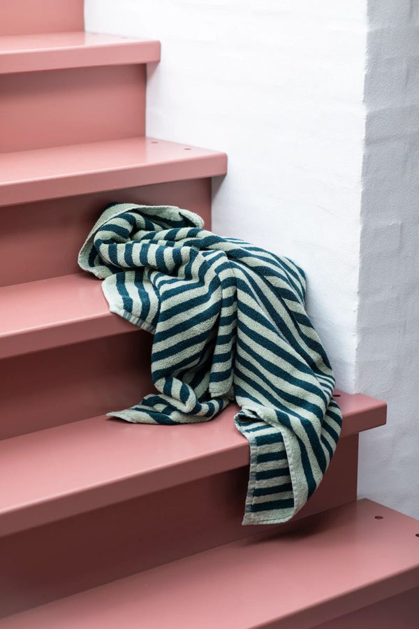 Naram Badehandtuch Sea Foam & Deep Teal (70x140cm)