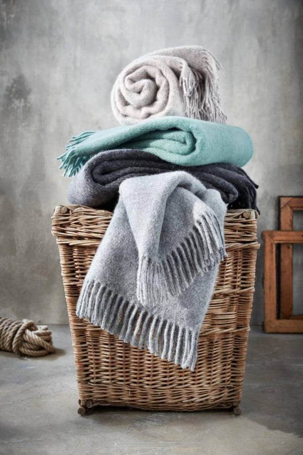 Wolldecke Basic Lagune