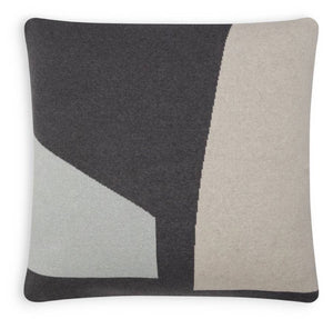 Ilo Grey Kissen