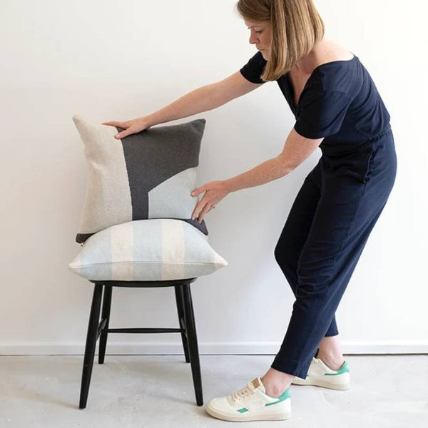 Ilo Grey Kissen