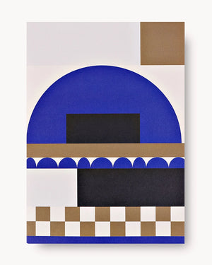 Ginger Slimline A5 Notebook - Dot Grid: Geometrisches Design mit blauen, braunen und weißen Formen auf dem Einband; ideal für stilbewusste Schreibwarenliebhaber.