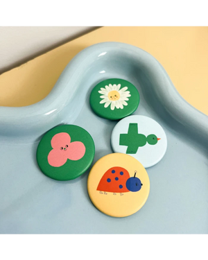 Tinyday - Button Ladybug by Swantje Hinrichsen