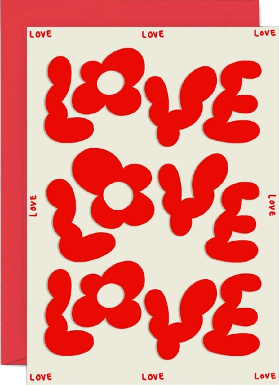 Wrap Love Love Love Embossed Klappkarte