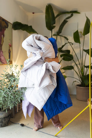 Bongusta - Puffy Blanket Tagesdecke Dove Grey (150x200cm)