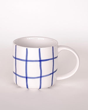 Weißer Becher Tasse Magazin Minori Karomuster Blaue Streifen Henkel