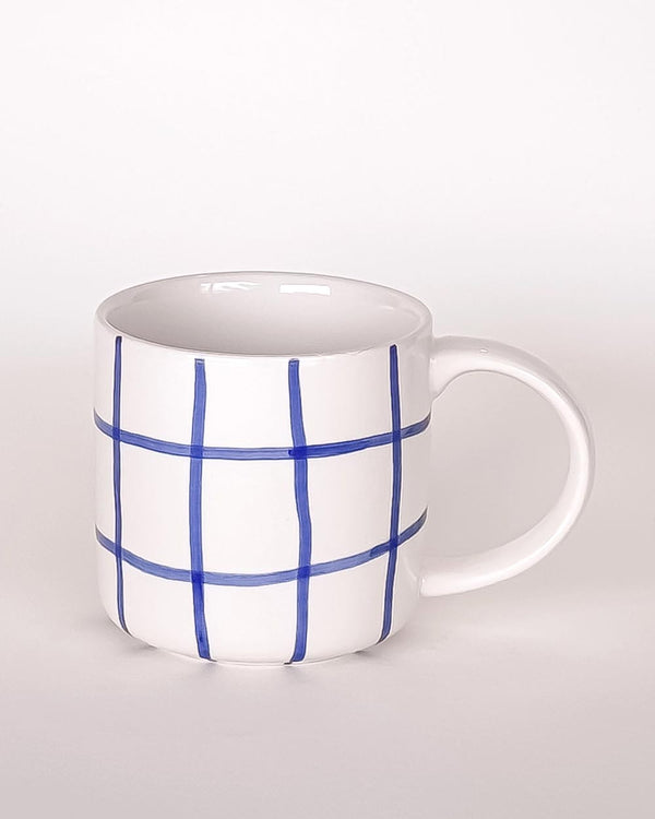 Weißer Becher Tasse Magazin Minori Karomuster Blaue Streifen Henkel