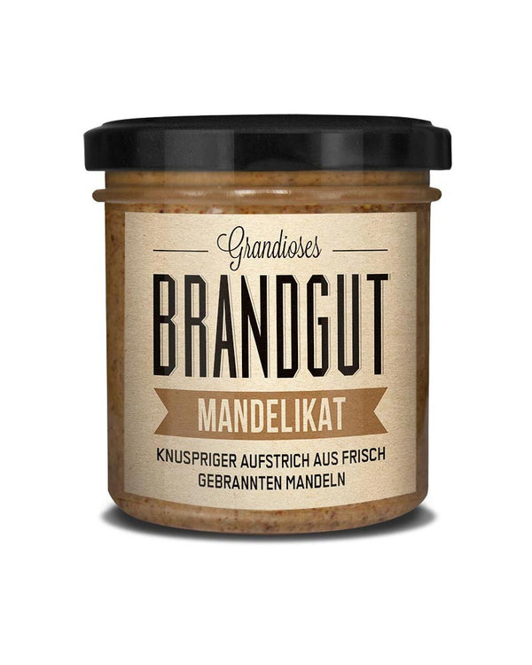 Mandelikat - Creme aus gebrannten Mandeln mit Meersalz