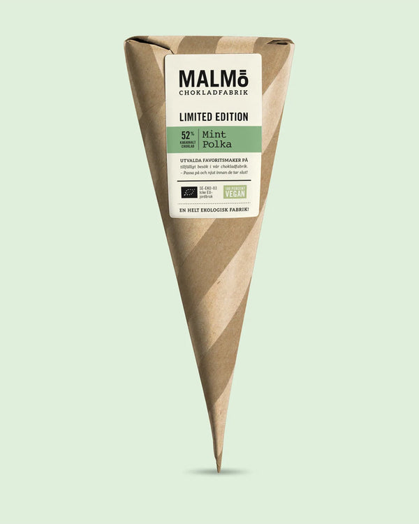 Malmö Organic Cone Vegane Schokolade (52% Kakao) mit Mint und Zuckerstange, bio-vegan, fair gehandelt, in kompostierbarer Tüte von Malmö Chokladfabrik, schwedisches Handwerksprodukt.