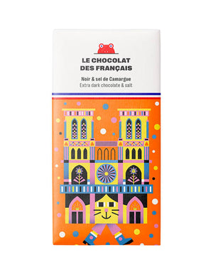 Notre Dame Extra dunkle Schokolade mit Salz aus der Camargue, 70g, zeigt stilisierte Kathedrale mit Gehbeinen. Verpackung illustriert von Guillaumit.