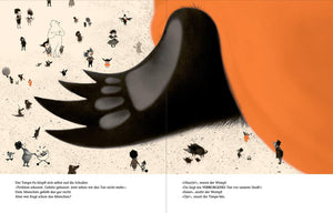Obacht! Kinderbuch Doppelseite mit schwarz-weißen Figuren und Tieren, riesige orange Kreatur im Hintergrund, deutsche Texte über Abenteuer und Begegnung mit Unbekanntem.