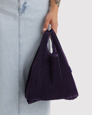 Pleated Baggu Fig