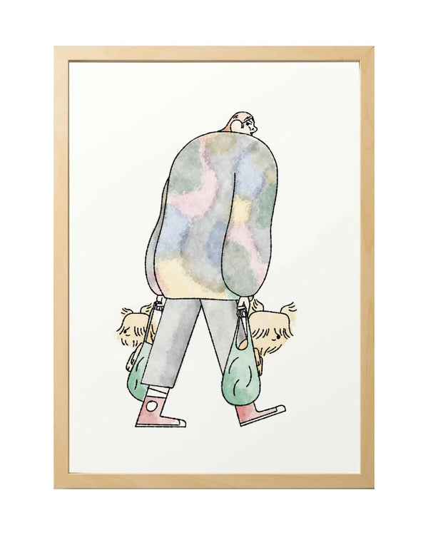 Sergio Membrillas Regretful FineArt Print zeigt eine Person mit übergroßem Mantel, zwei Taschen und Hunden. Erhältlich in DinA4 und DinA3, gedruckt auf Hahnemühle Museum Etching.