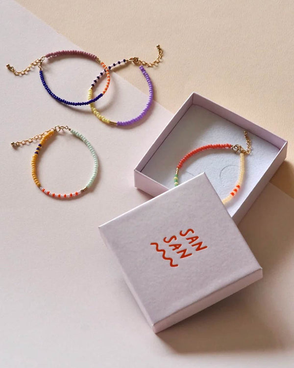 San San - Lente Armband aus Glasperlen Chai Latte - Green Apple - Dusty Rose
