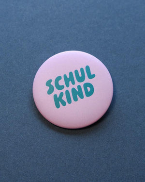Button Schulkind Flieder-Grün