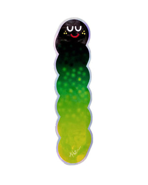 Studio Arhoj - Sticker Caterpillar: Cartoon-Raupe mit farblich abgestuften Segmenten, lächelndem Gesicht und weißer Umrandung. Ideal für Laptop, Flasche oder Skateboard. Maße: 2,7 x 10,6 cm.
