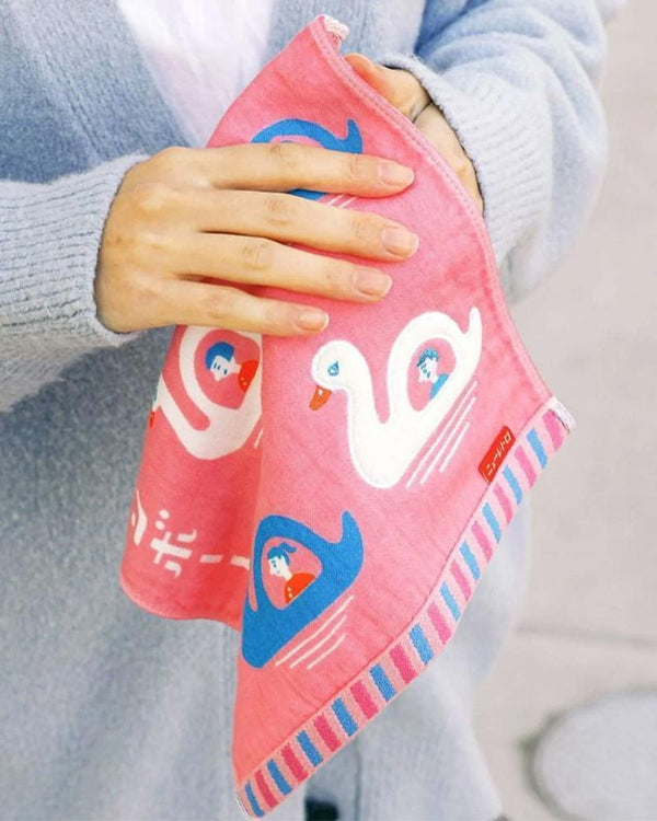 Hightide New Retro Hand Towel Swan Boat