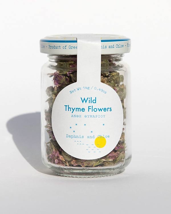 Daphnis and Chloe Wilde Thymianblüten in einem Glas mit weißem Etikett, 14 g. Handgepflückte, ganze Blüten, ideal für mediterrane Gerichte.