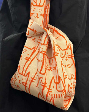 Tokeii Knit Studio - Strickshopper Cats on a Soft Morning