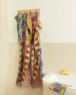 Odds & Ends Badehandtuch #73 Tulip Quilt