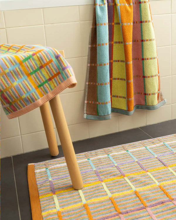 Odds & Ends Badematte #69 Criss Cross