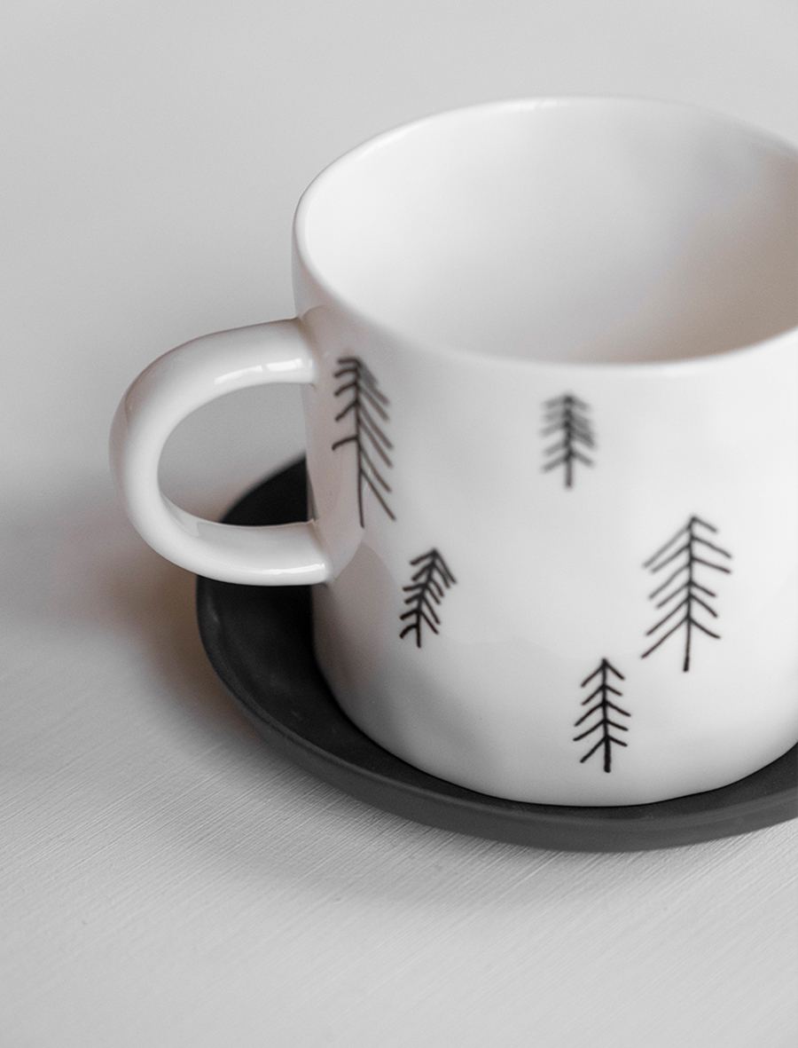 Tall Cup with Ear Henkeltasse