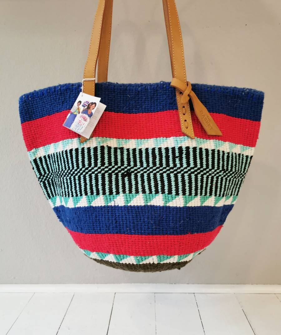 The Nifty Knit Basket Bag #12